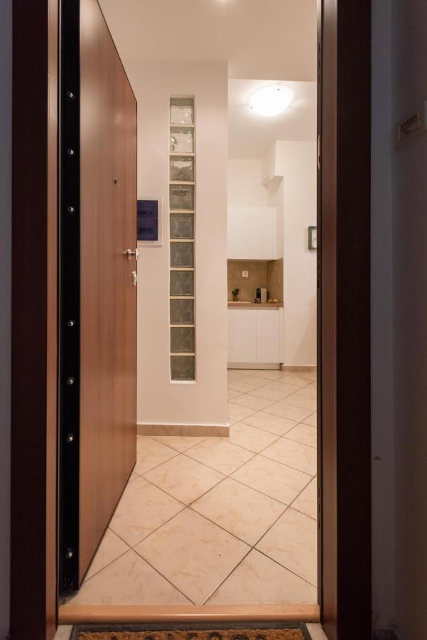 Blue Ark Comfort Near Acropolis Athen Exterior foto